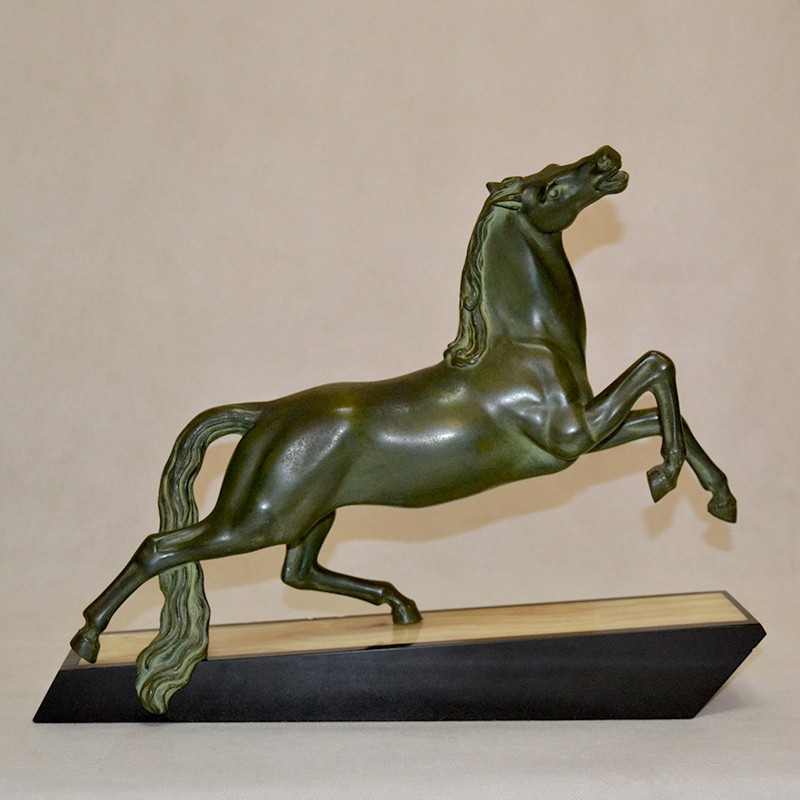 Escultura caballo Limousin